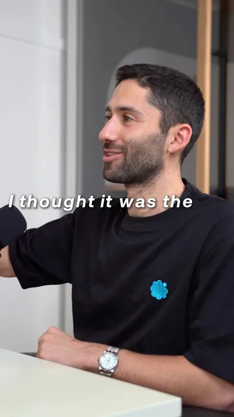 An ad Sendblue is running