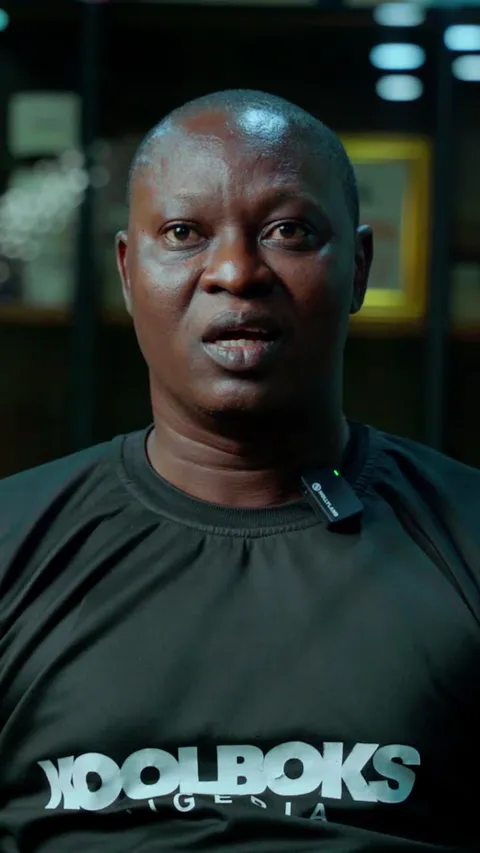 An ad Bujeti is running