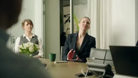 An ad Solve Intelligence is running