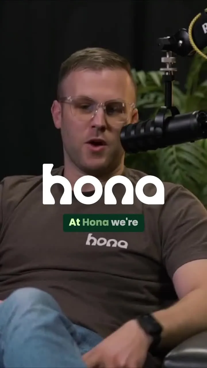 An ad Hona is running